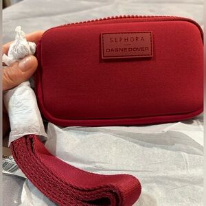 BRAND NEW DAGNE DOVER SEPHORA CROSSBODY BAG WITH PLACE FOR PHONE & CREDIT CARDS